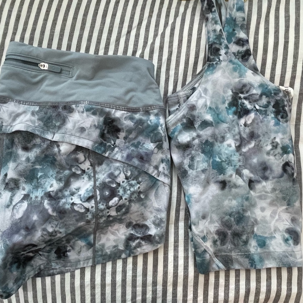 Lululemon Gray and Blue Patterned Activewear Set